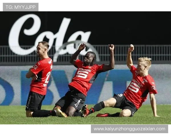 KY体育官网官方APP免费下载，畅享足球在线直播和丰富赛事内容